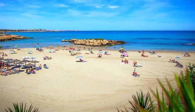 Villamartin Gardens Alicante Bagian luar foto